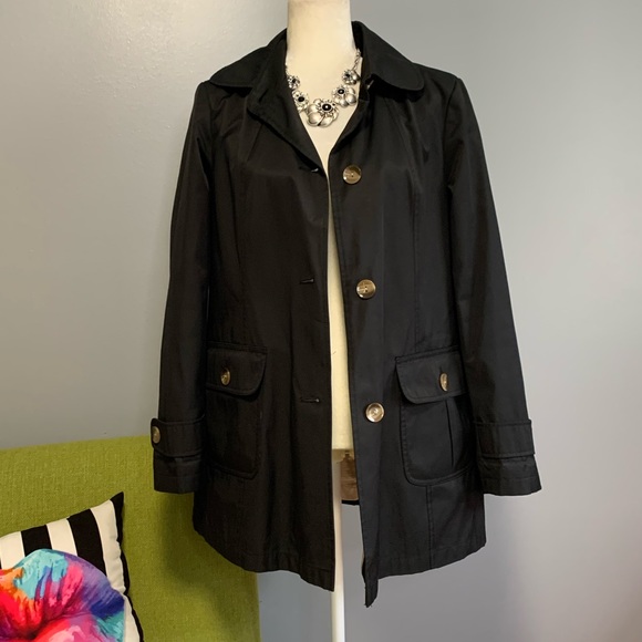 Gallery Classic Black Button Trench Coat - Picture 8 of 8